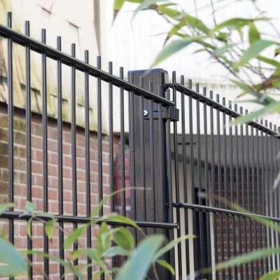 Factory supply high quality powder coated 868 double wire mesh fence